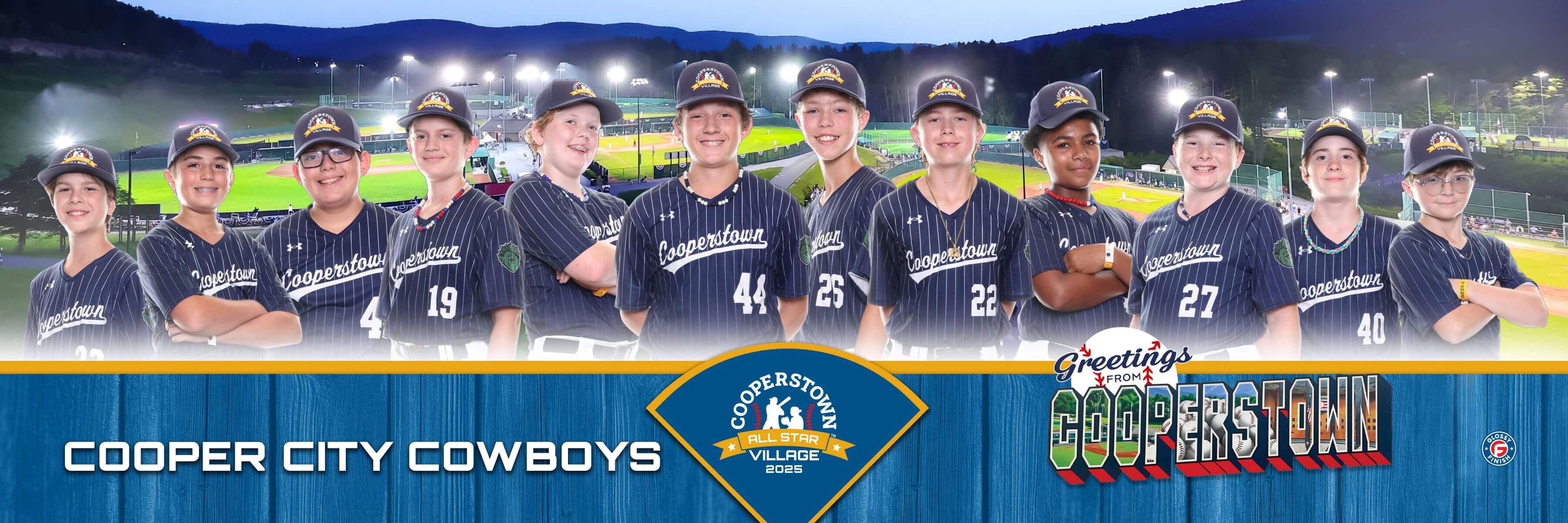 Sample panoramic team photo printed with DNP DS820A